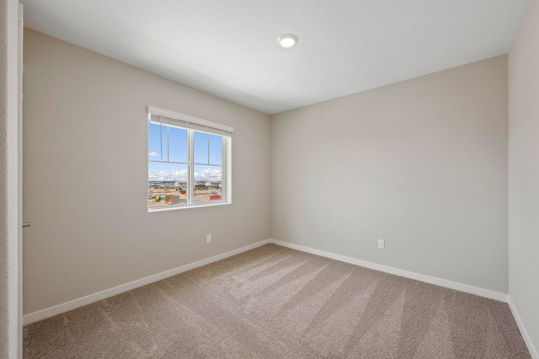 The secondary bedrooms have carpet.