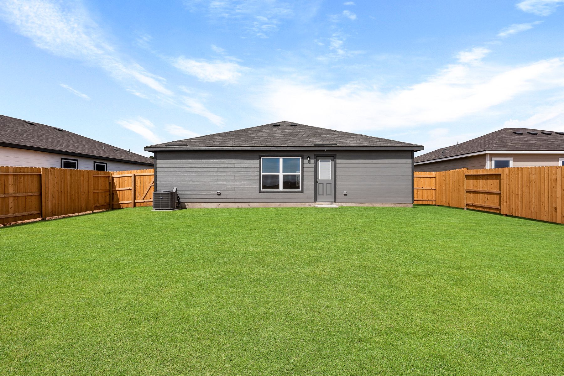 16004 Tassel Branch. Lytle, TX 78052