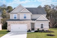 Lake Preserve at Jackson Trail por LGI Homes en Atlanta Georgia