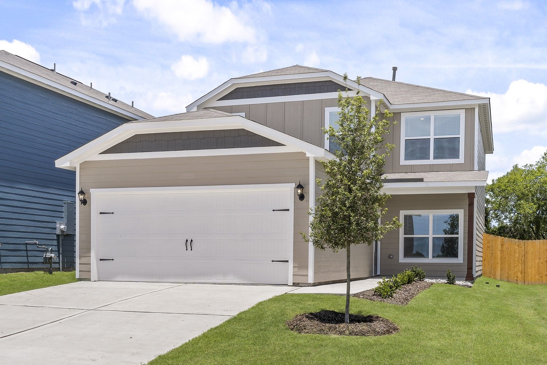The Piper is a gorgeous two-story floor plan.