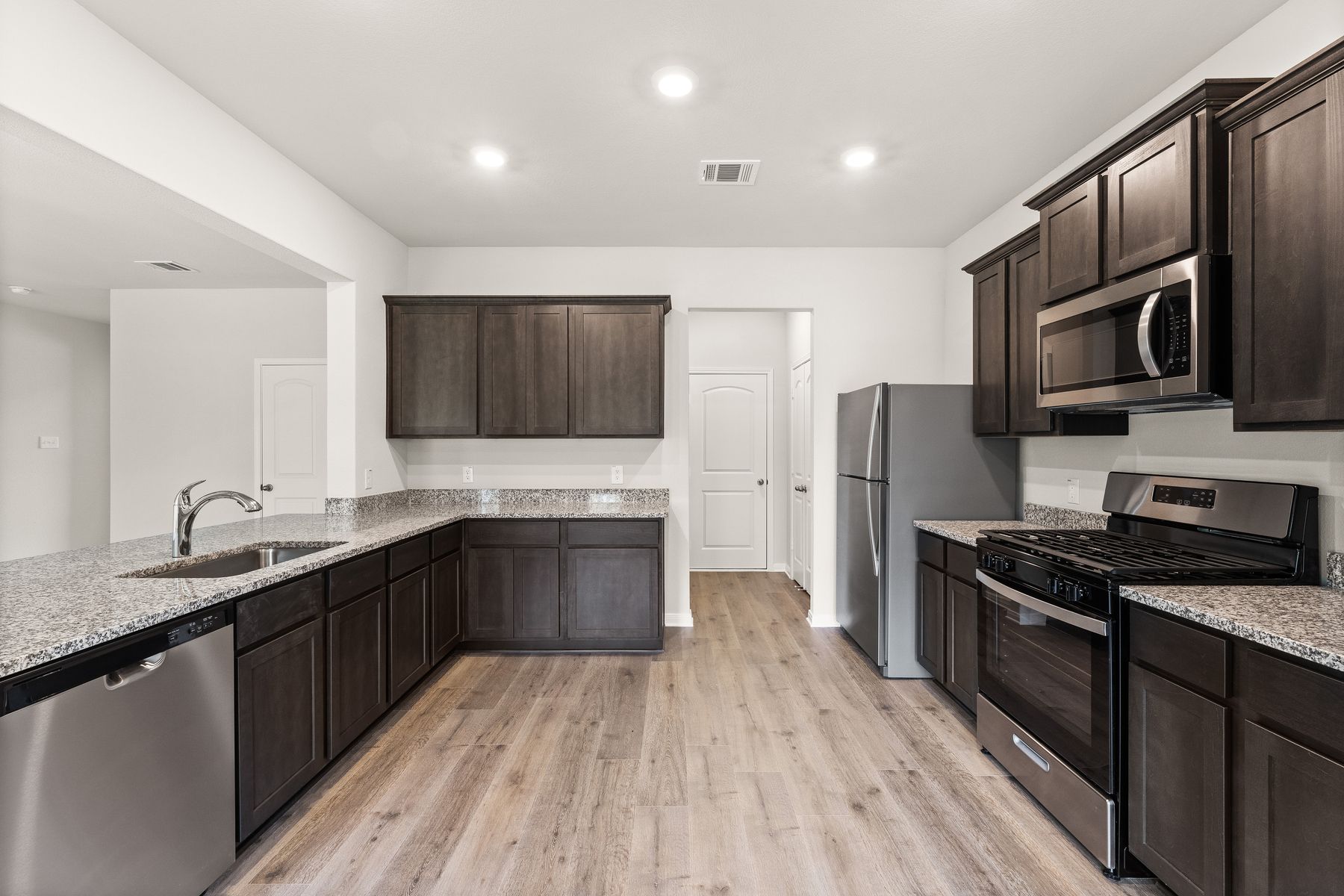 The kitchen of the Rayburn has energy-efficient appliances.