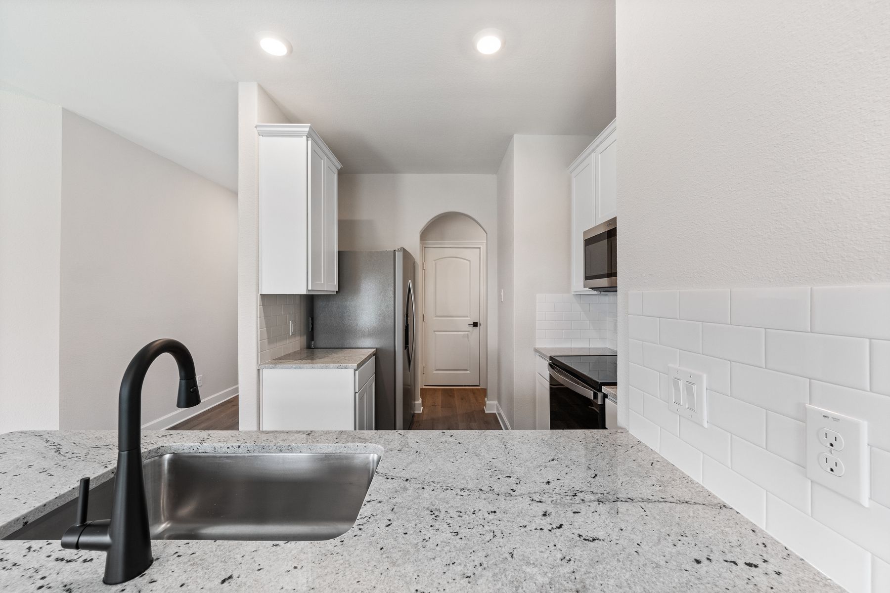 The kitchen of the Rio Grande has energy-efficient appliances.