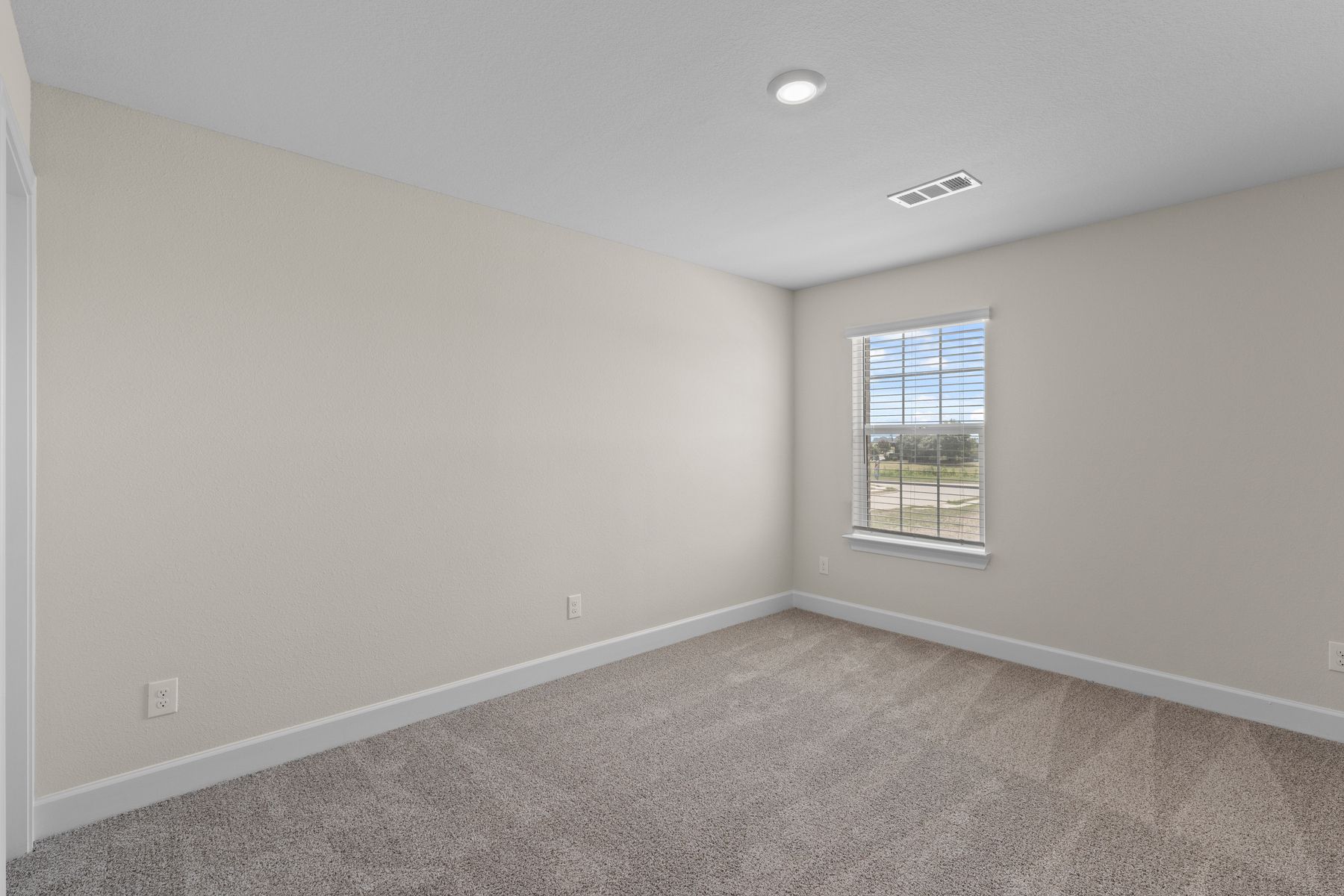 The secondary bedrooms of the Appaloosa are a great space for children's bedrooms or guest rooms.