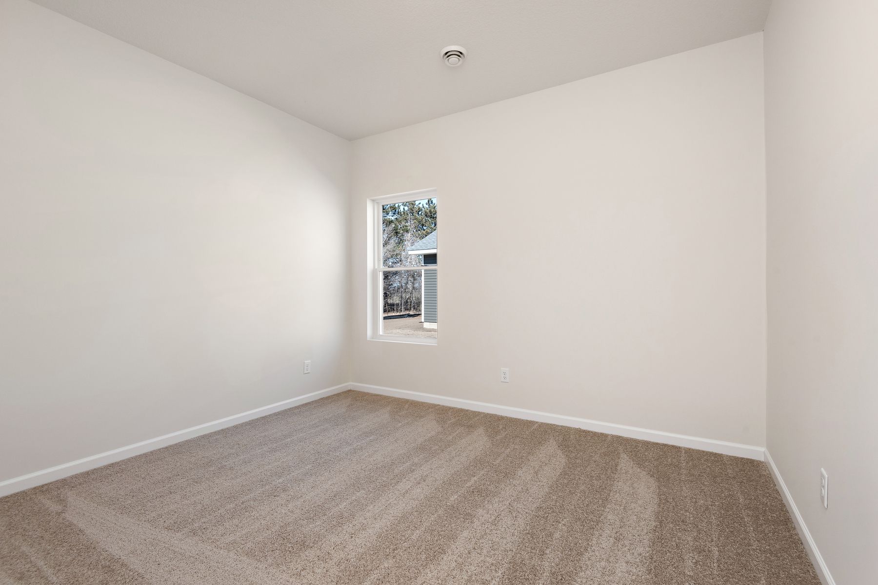 The secondary bedrooms have carpet.
