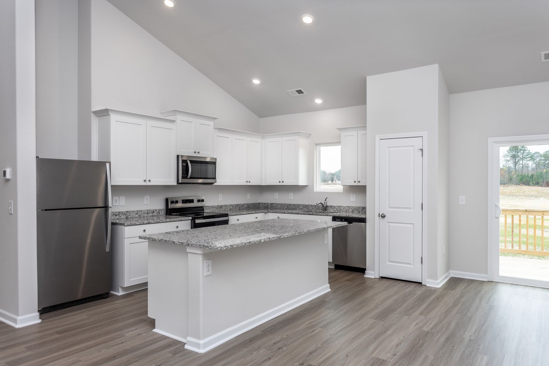 The kitchen comes with stainless steel appliances