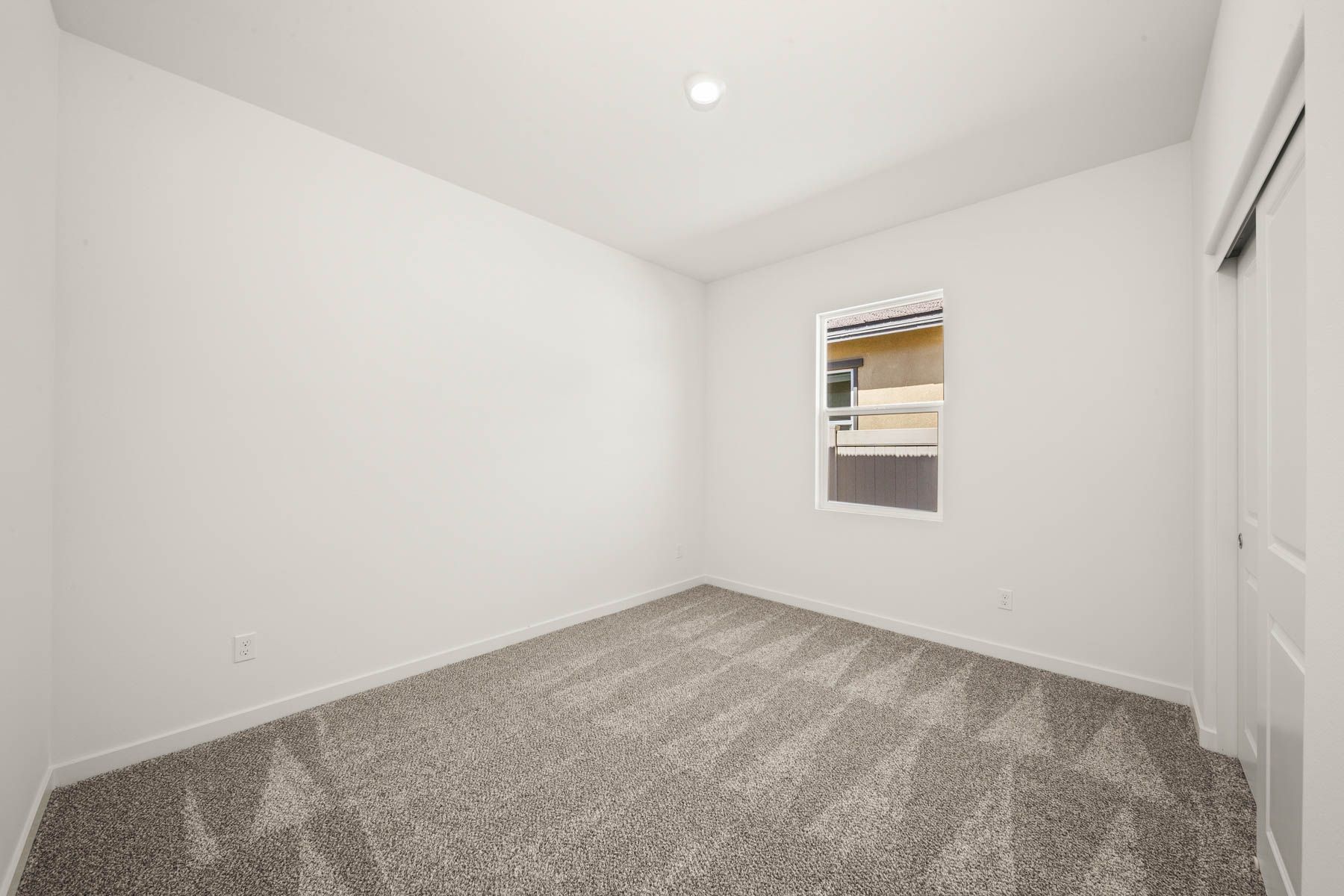 The secondary bedrooms have carpet.