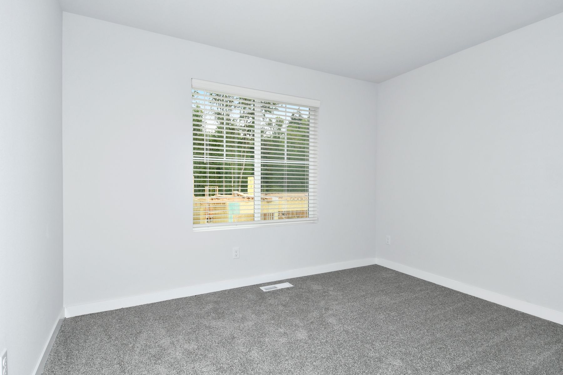 The secondary bedrooms have carpet.