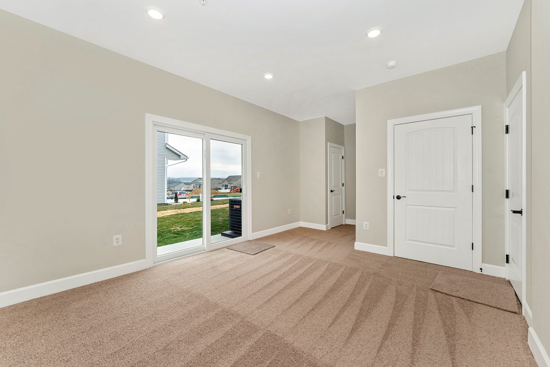 Spacious spare room