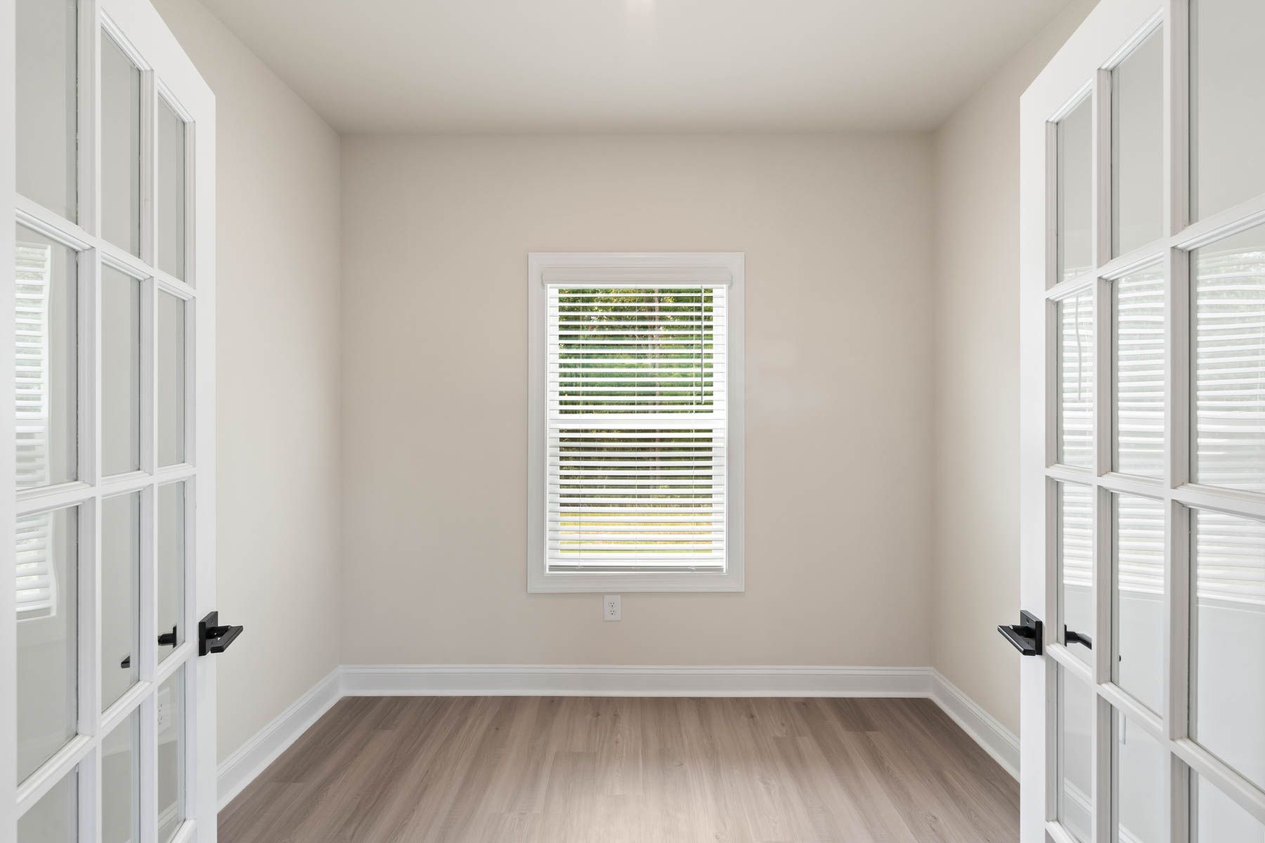 Office or additional flex room