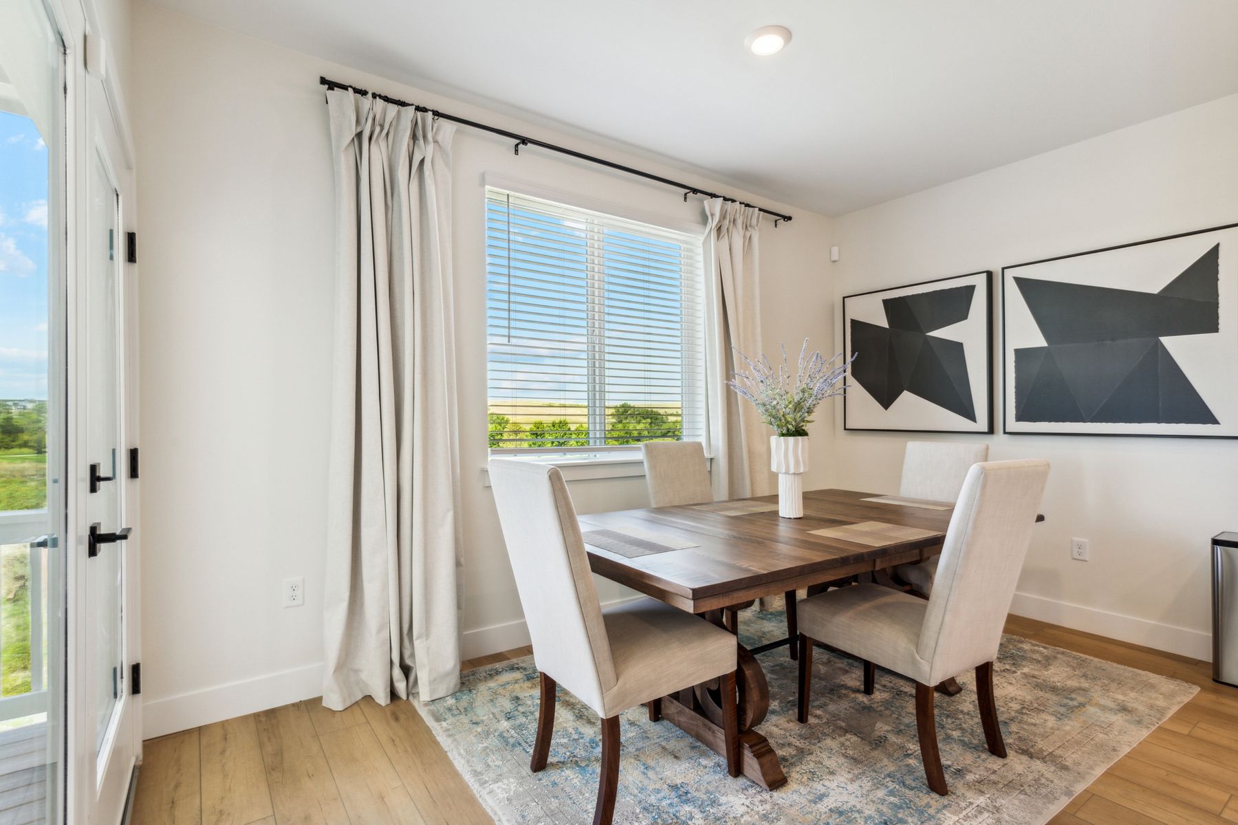 Enjoy family dinners in the open dining room.