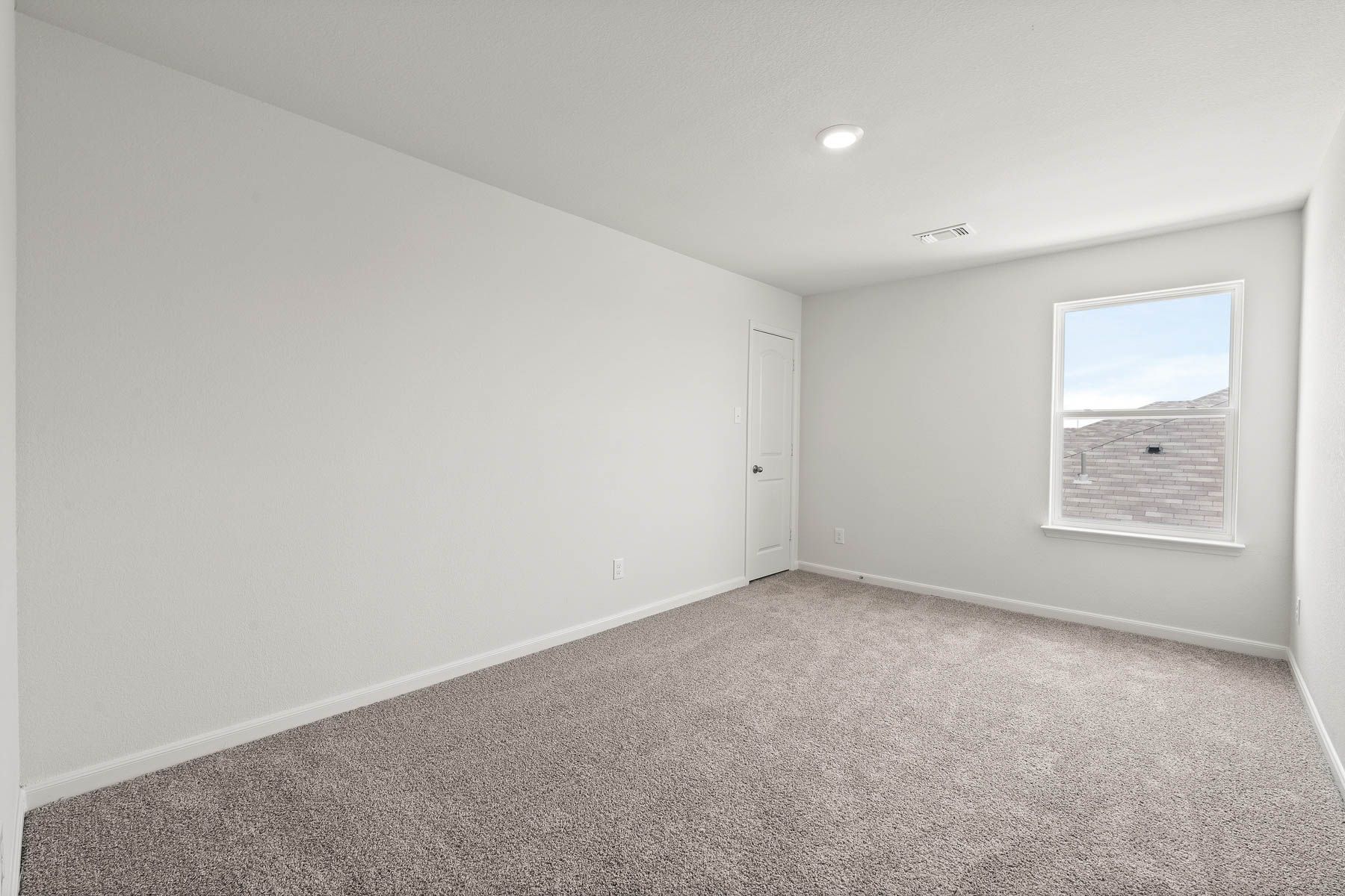 The secondary bedrooms of the Driftwood are great as children's bedrooms, guest rooms or as an at-home office.