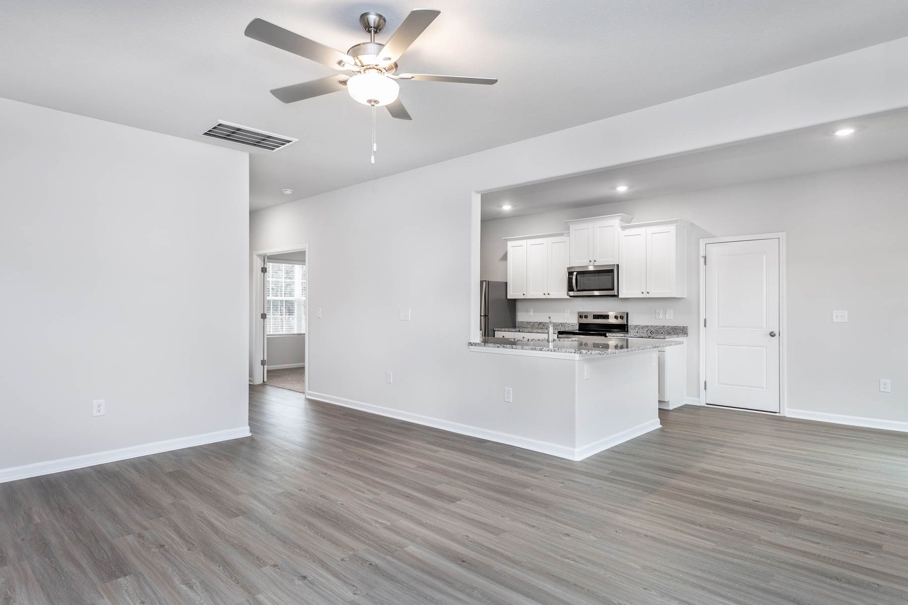 Open-Concept floor plan