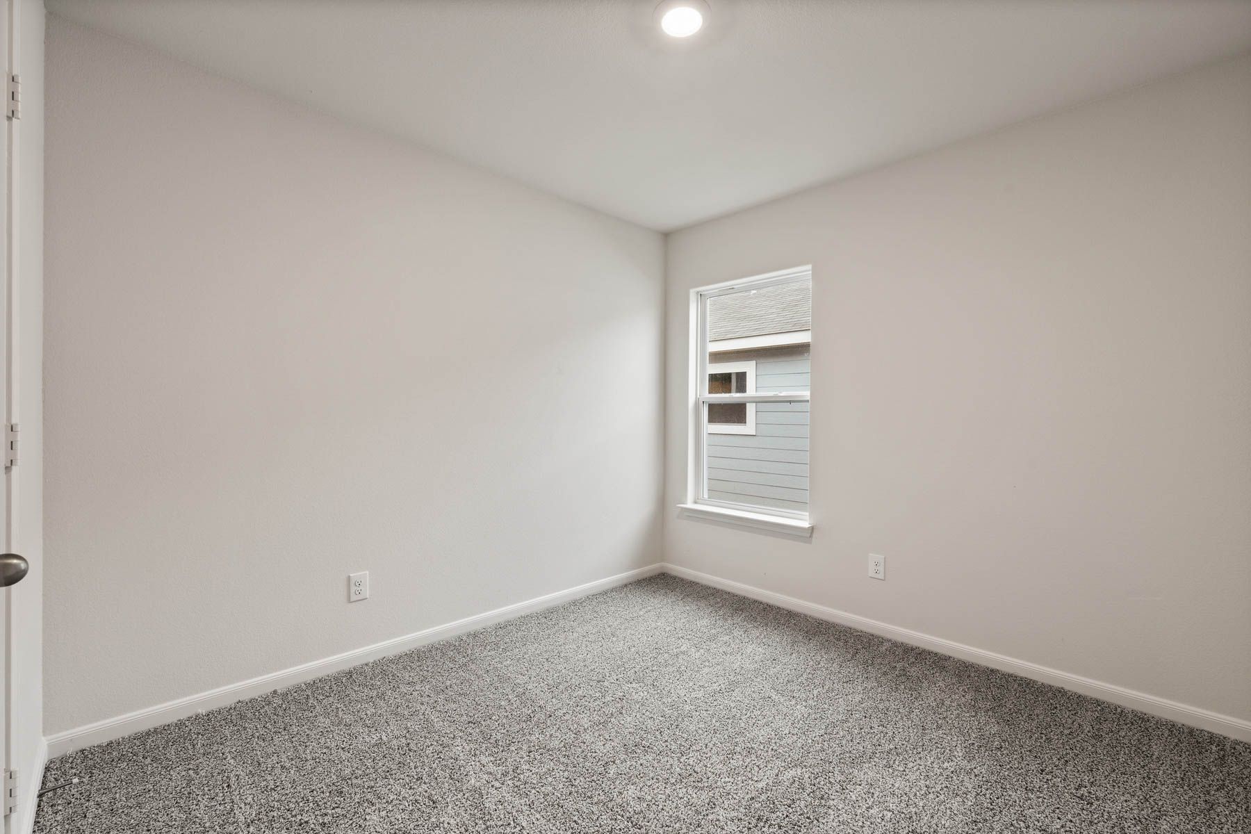 The secondary bedroom of the Rio Grande is a great space for a children's bedroom.