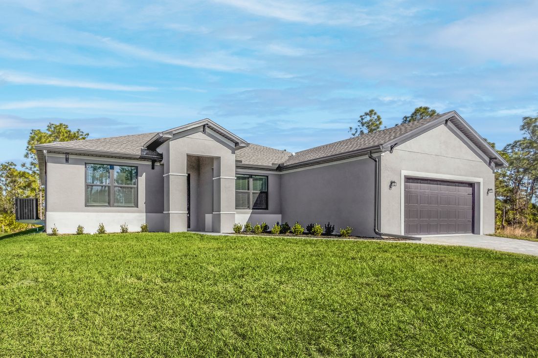 14395 San Domingo Blvd. Port Charlotte, FL 33981