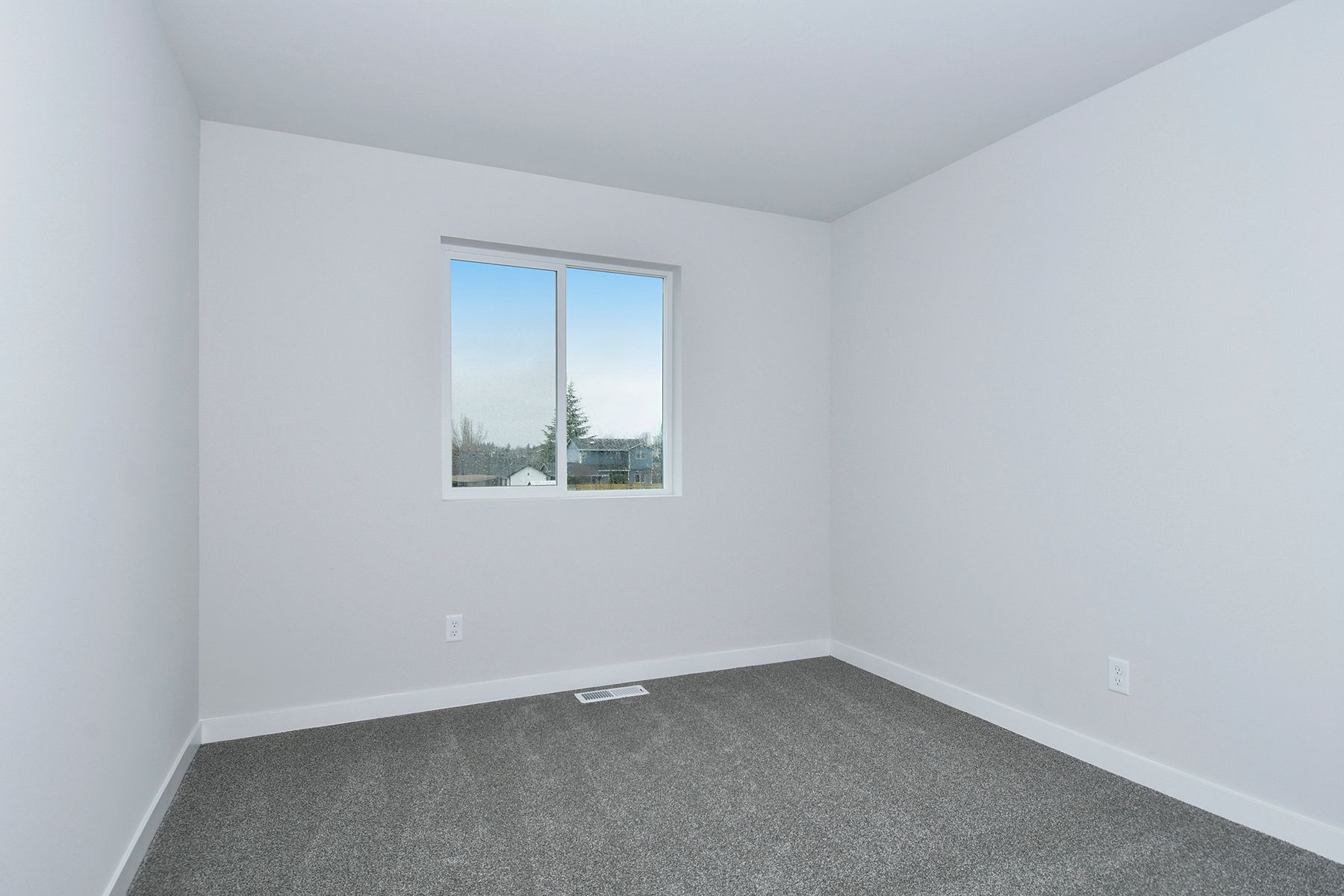 The secondary bedrooms have carpet.