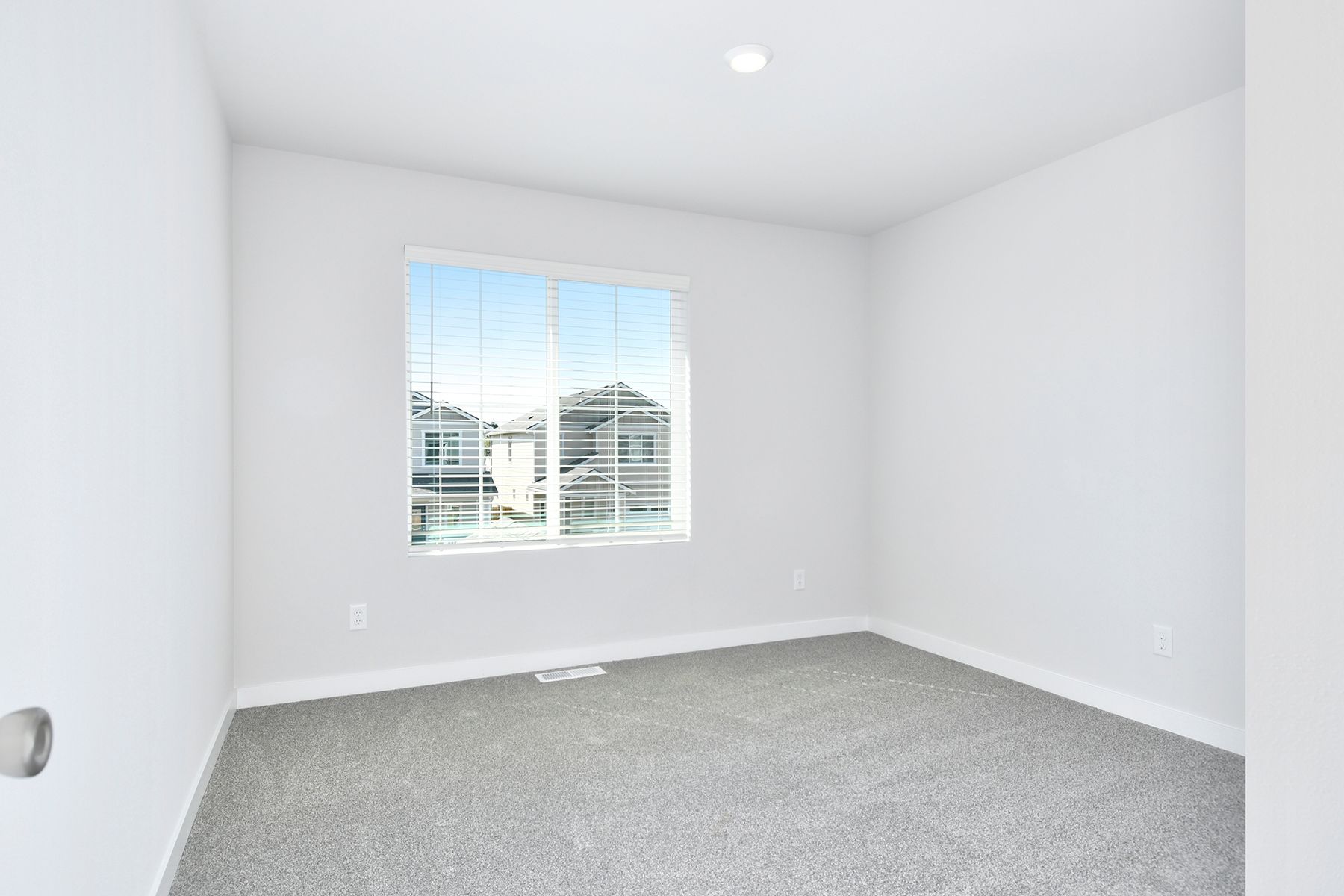 The secondary bedrooms have carpet.