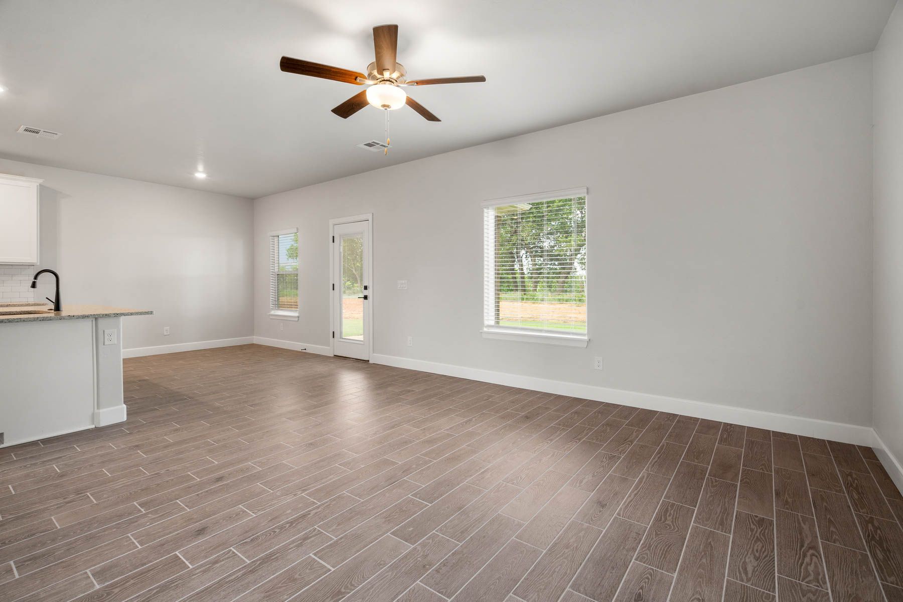 The open floor plan of the Nicklaus plan is perfect for family living and hosting.