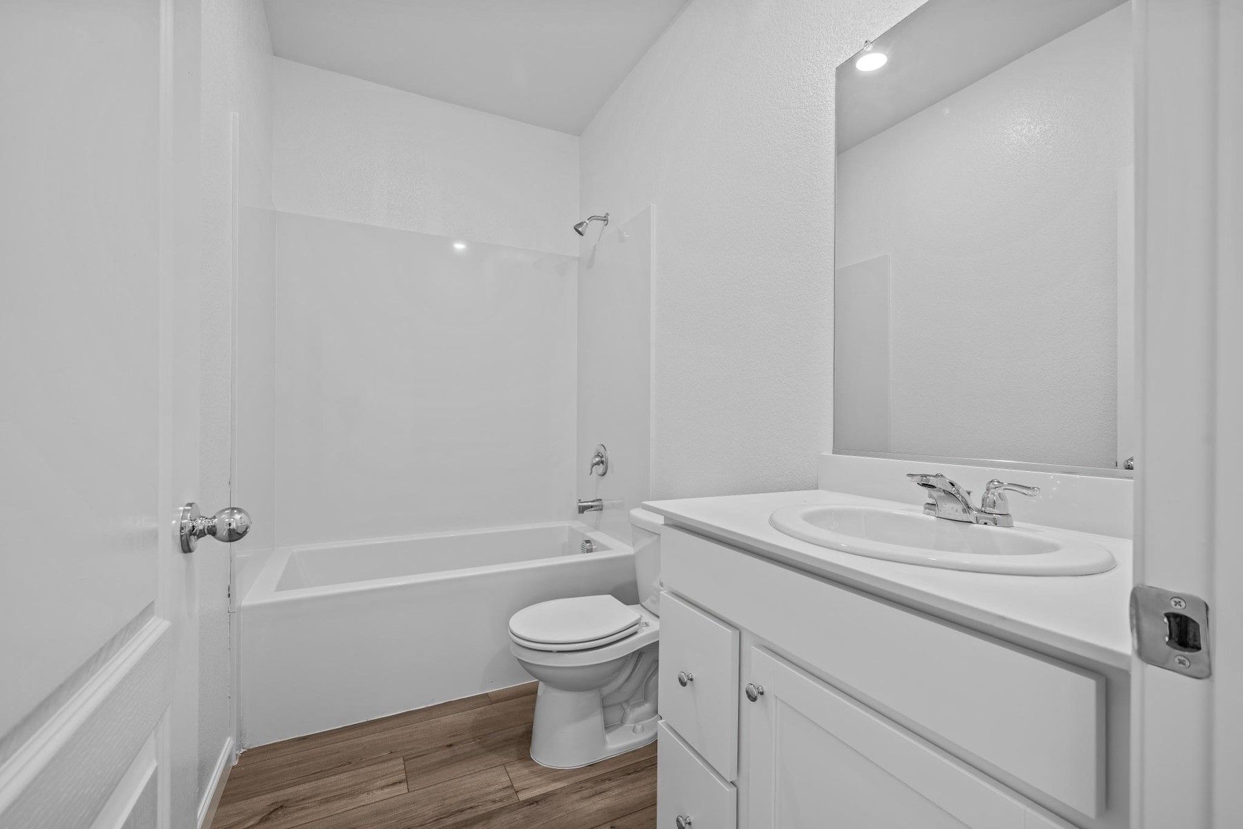 The secondary bathroom has the tub/shower combo.