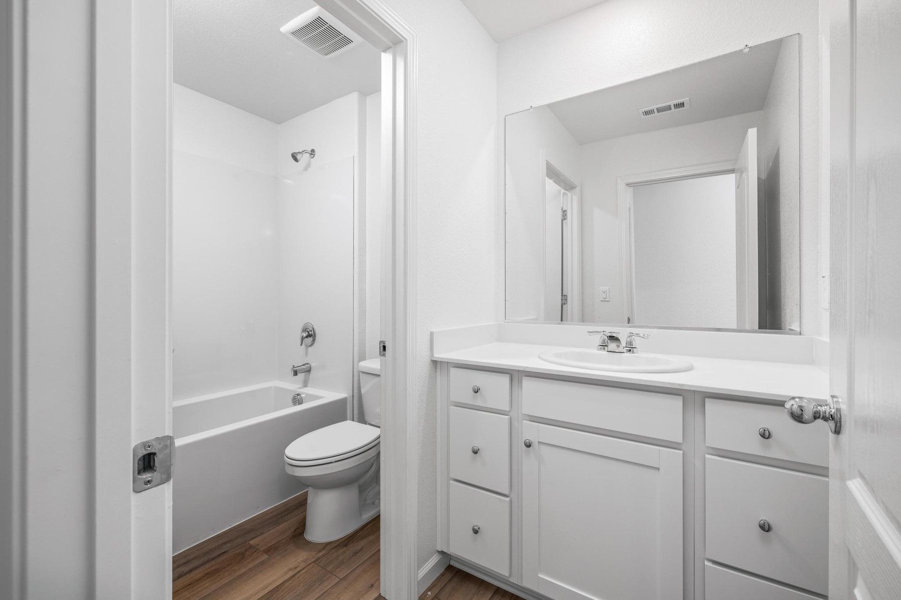 The secondary bathroom has the tub/shower combo.
