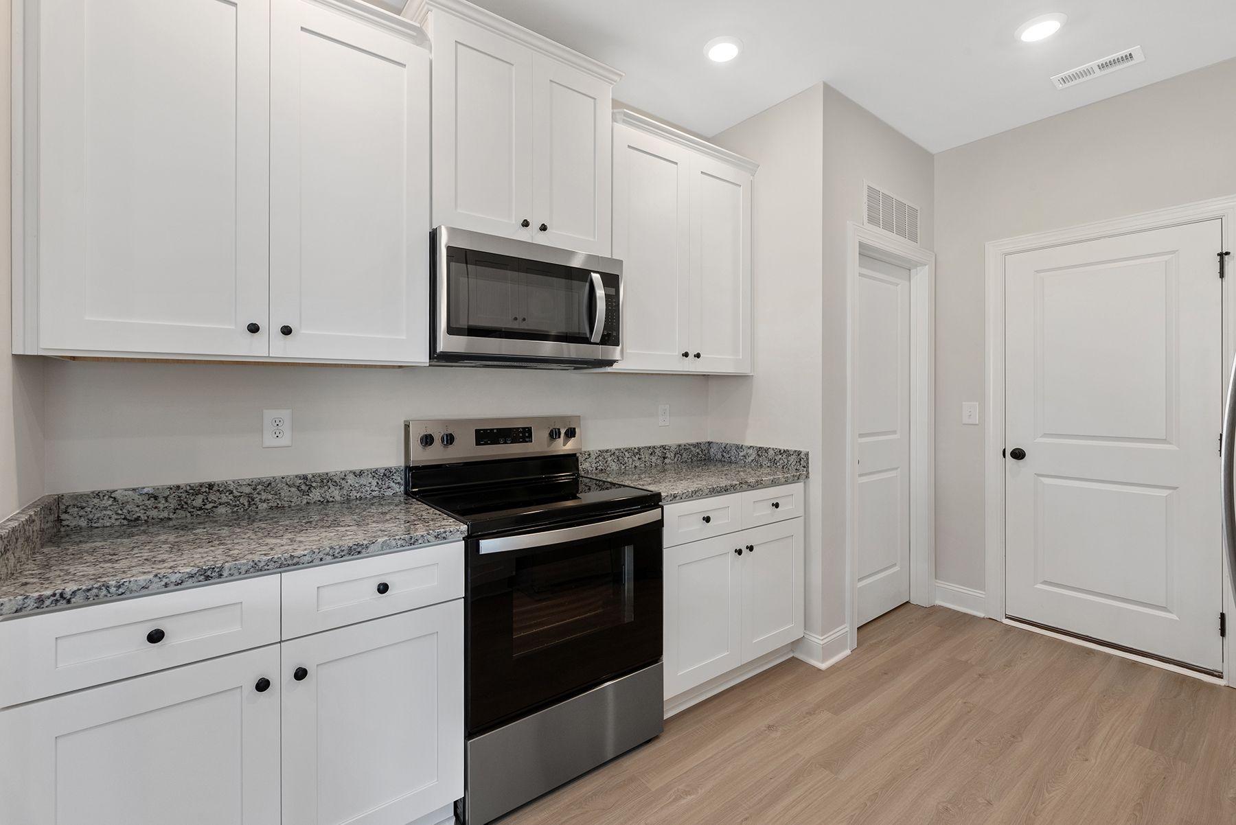 Spacious kitchen