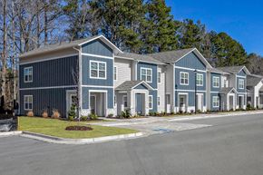 Silverton Townhomes - Lagrange, GA
