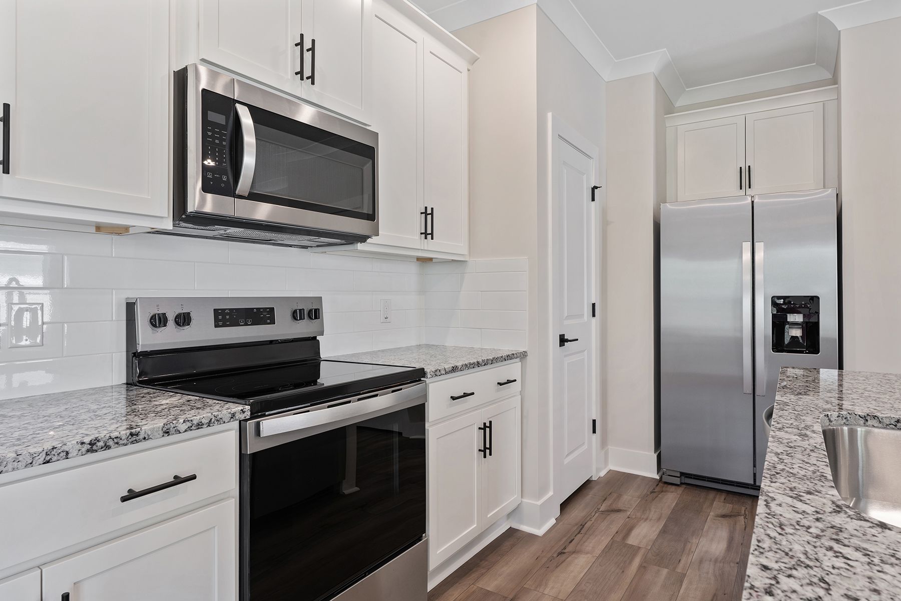 Fully loaded kitchen