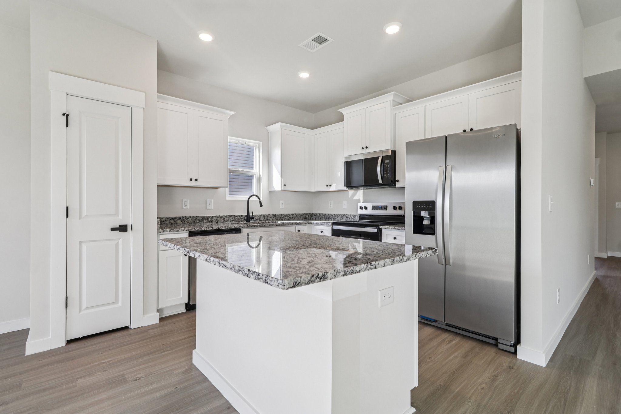 Chef ready kitchen with stainless appliances