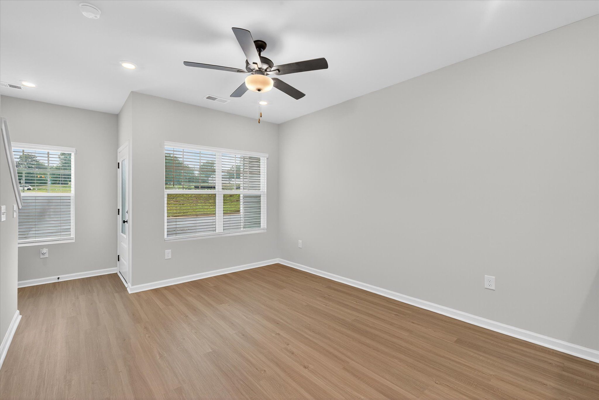 The living room is spacious. 