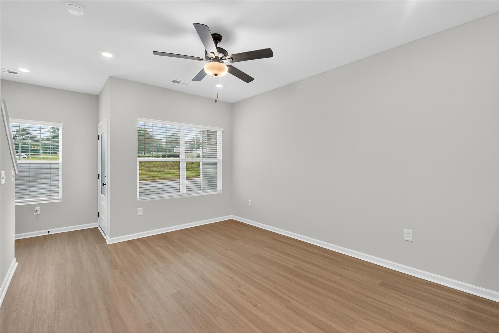The living room is spacious. 