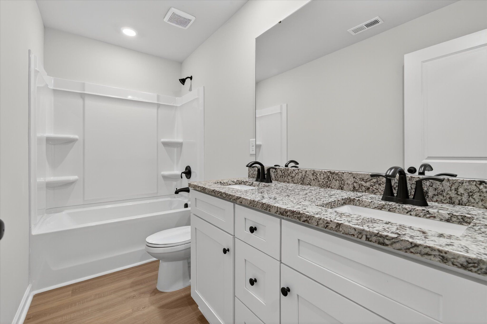 Dual sinks in the master