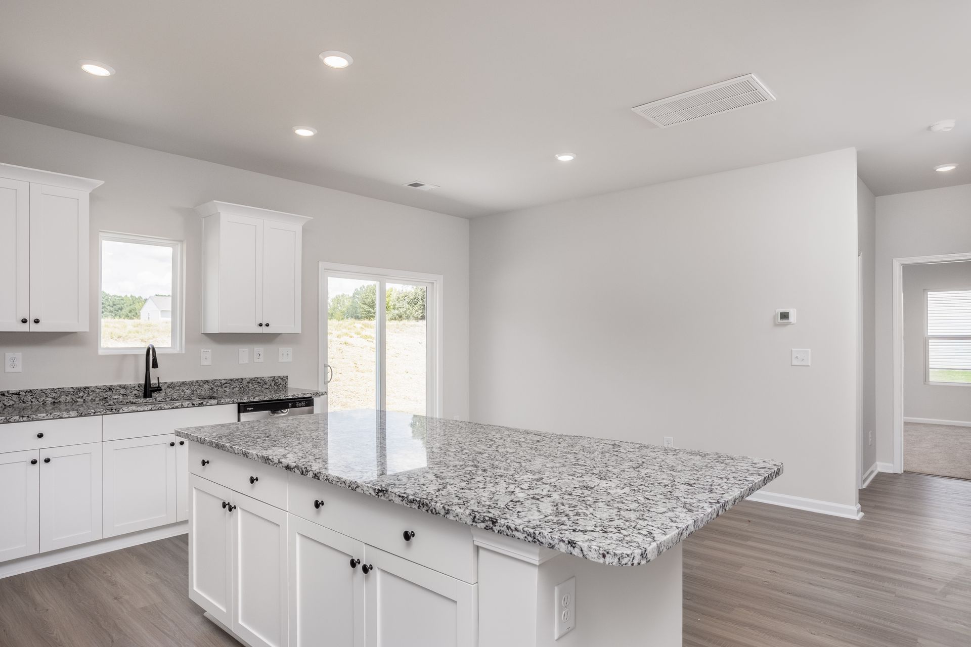 Spacious kitchen island.