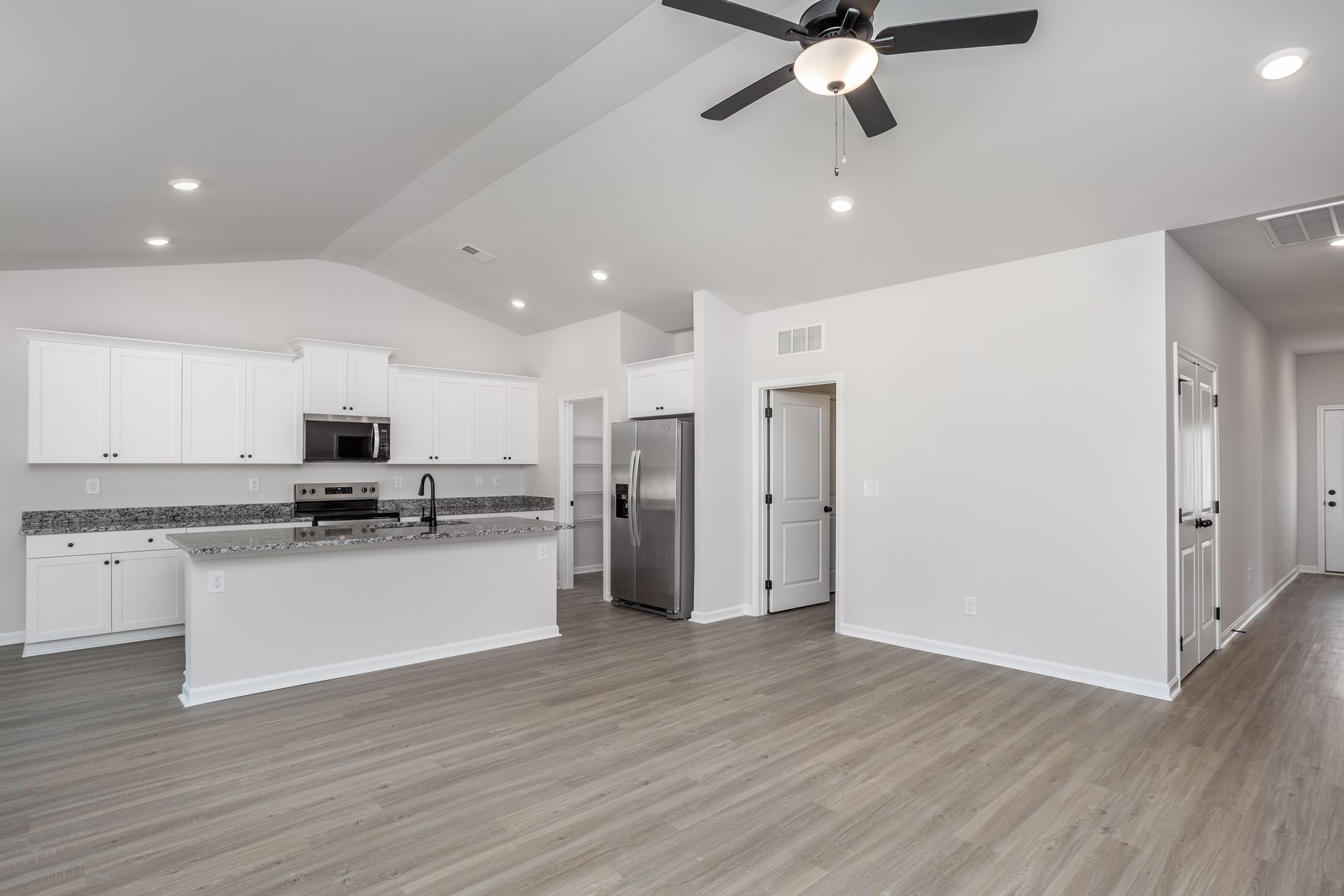 Spacious kitchen