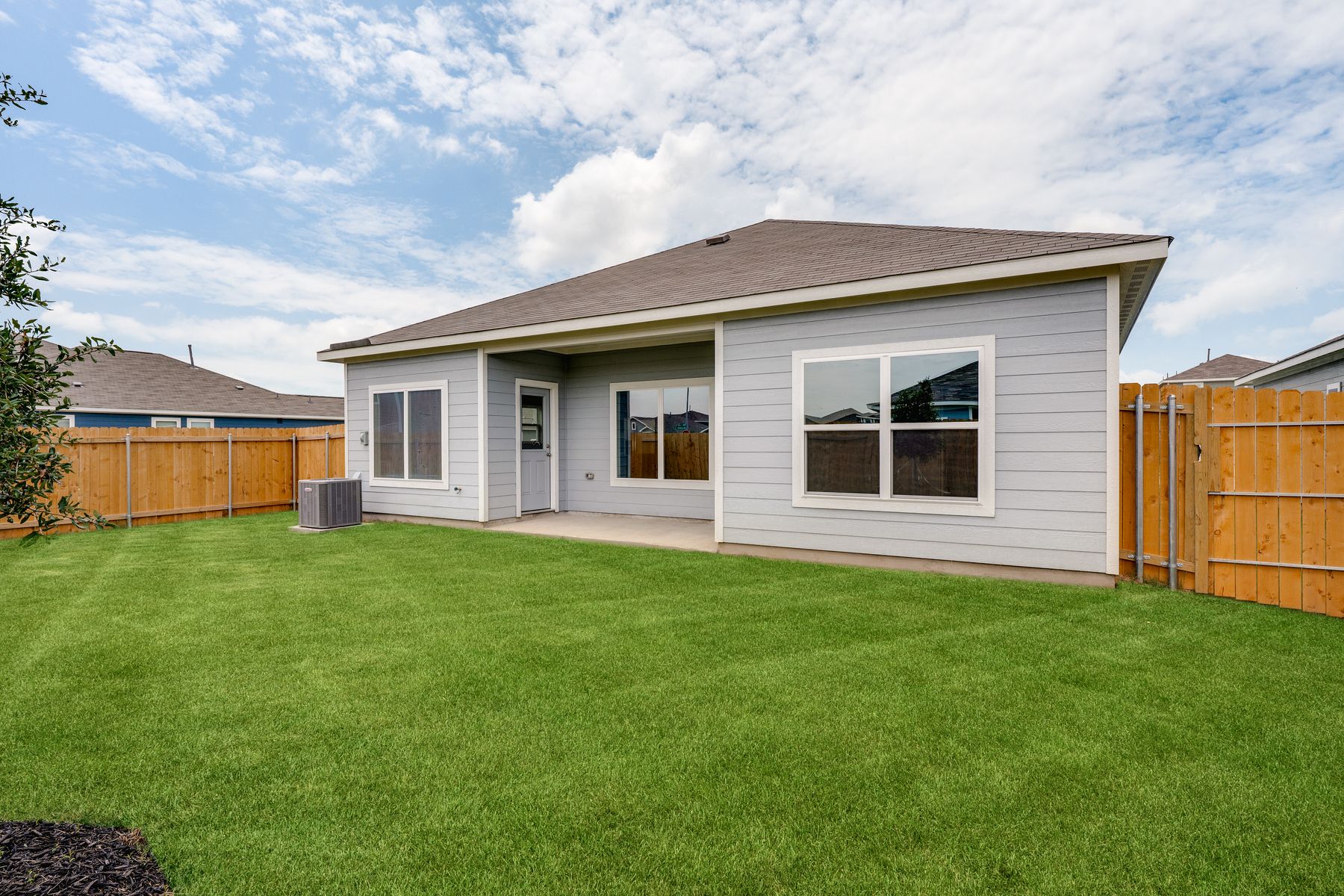 1444 Harvester Drive. Fort Worth, TX 76140