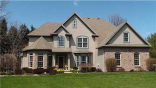 Ashland Oaks por Lopresti Homes Corporation en Rochester New York