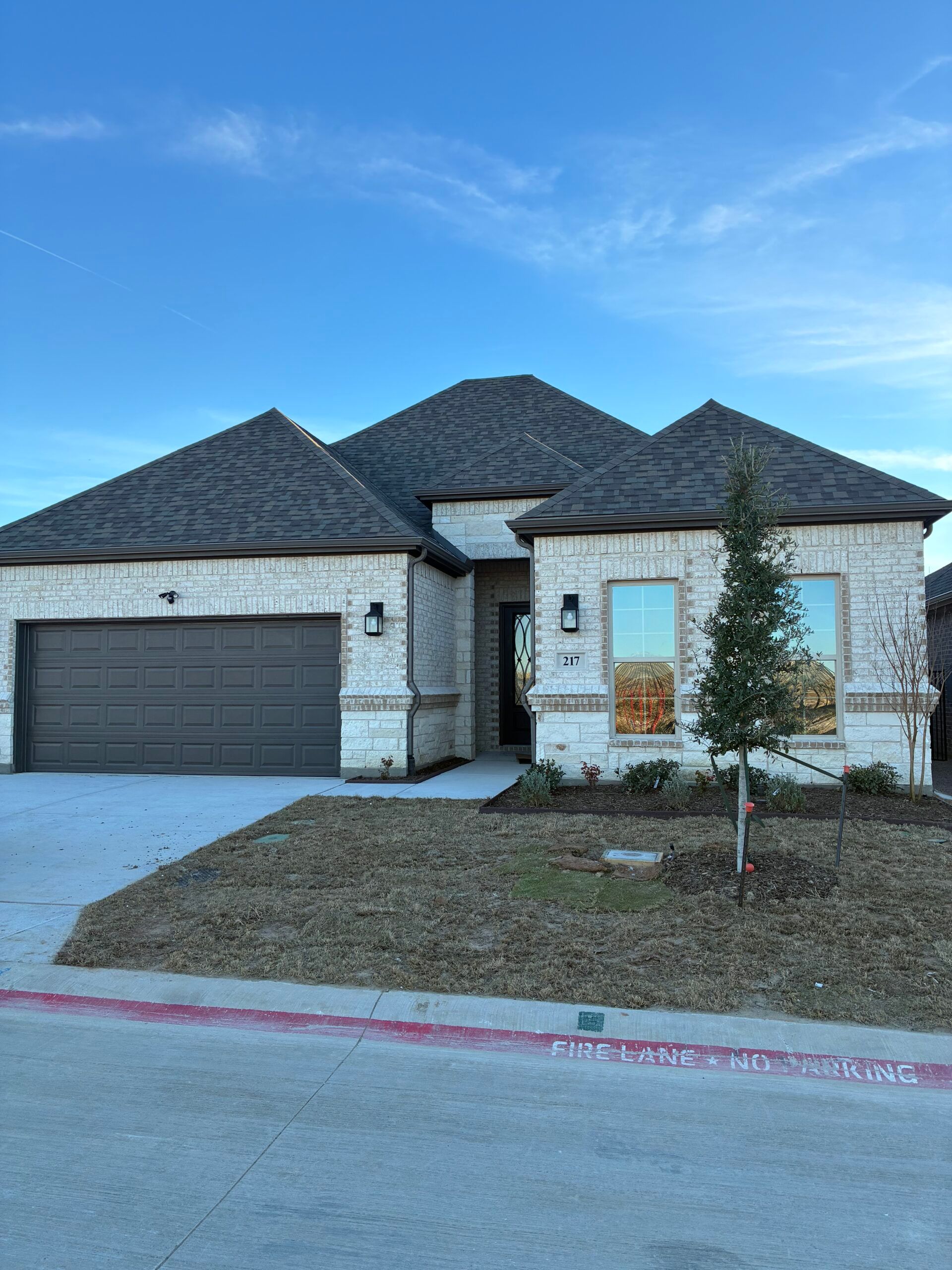 217 Raveena Blvd (Carmina)