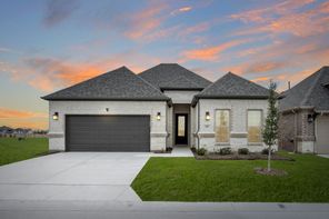 217 Ravenna Blvd (Carmina)