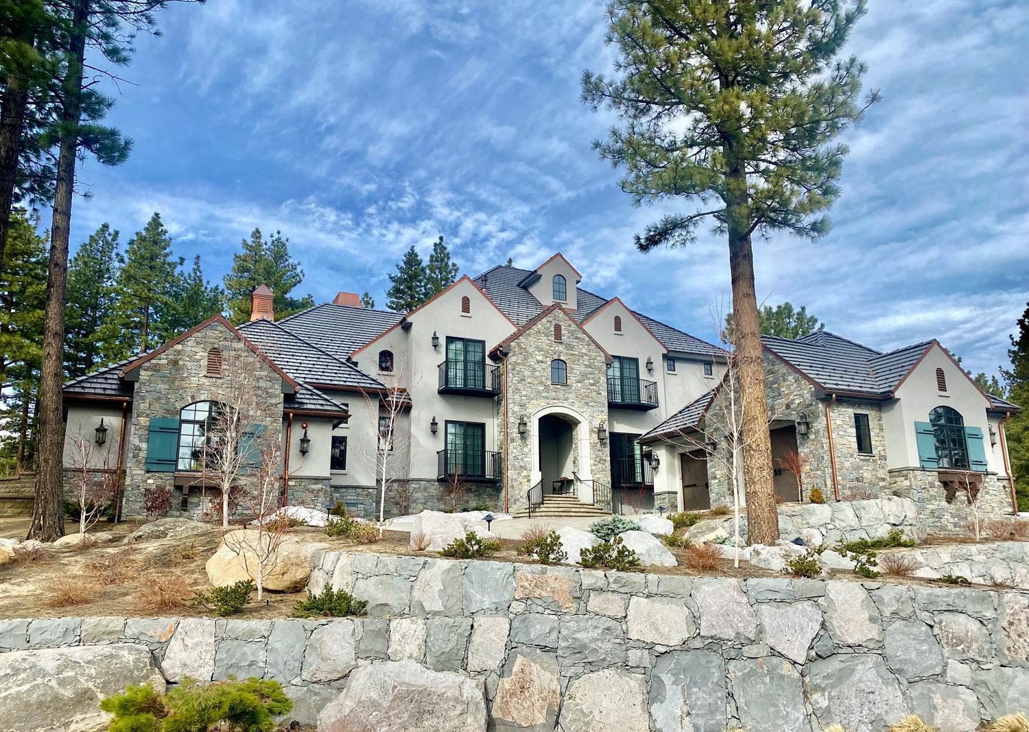 Lakecrest Builders LLC por Lakecrest Builders LLC en Reno Nevada