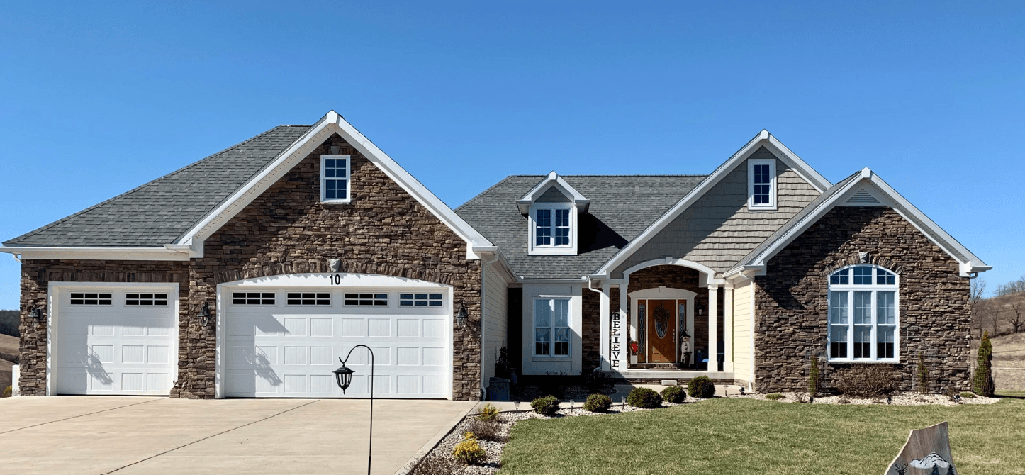 casa en Lakeshore Homes por Lake Shore Homes