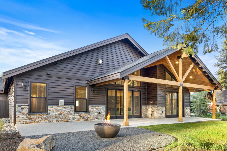 1001 Domerie Park Loop (MC Maurice)