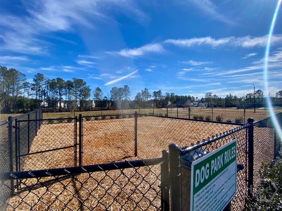 Community dog park!