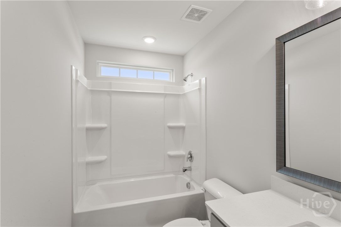 Upstairs hall bathroom