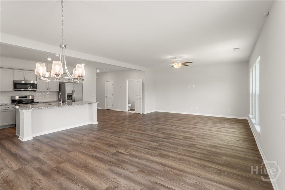 Spacious, open concept living with gorgeous kitche