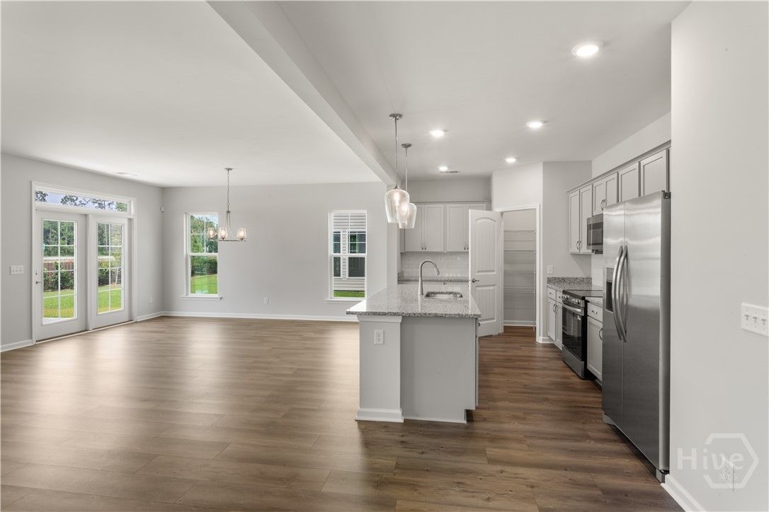 Spacious, open concept living with gorgeous kitche