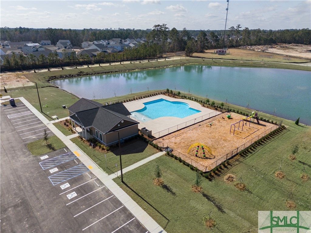Community pool, pavilion, bathrooms, fitness and p