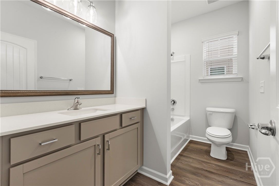 Secondary Bath