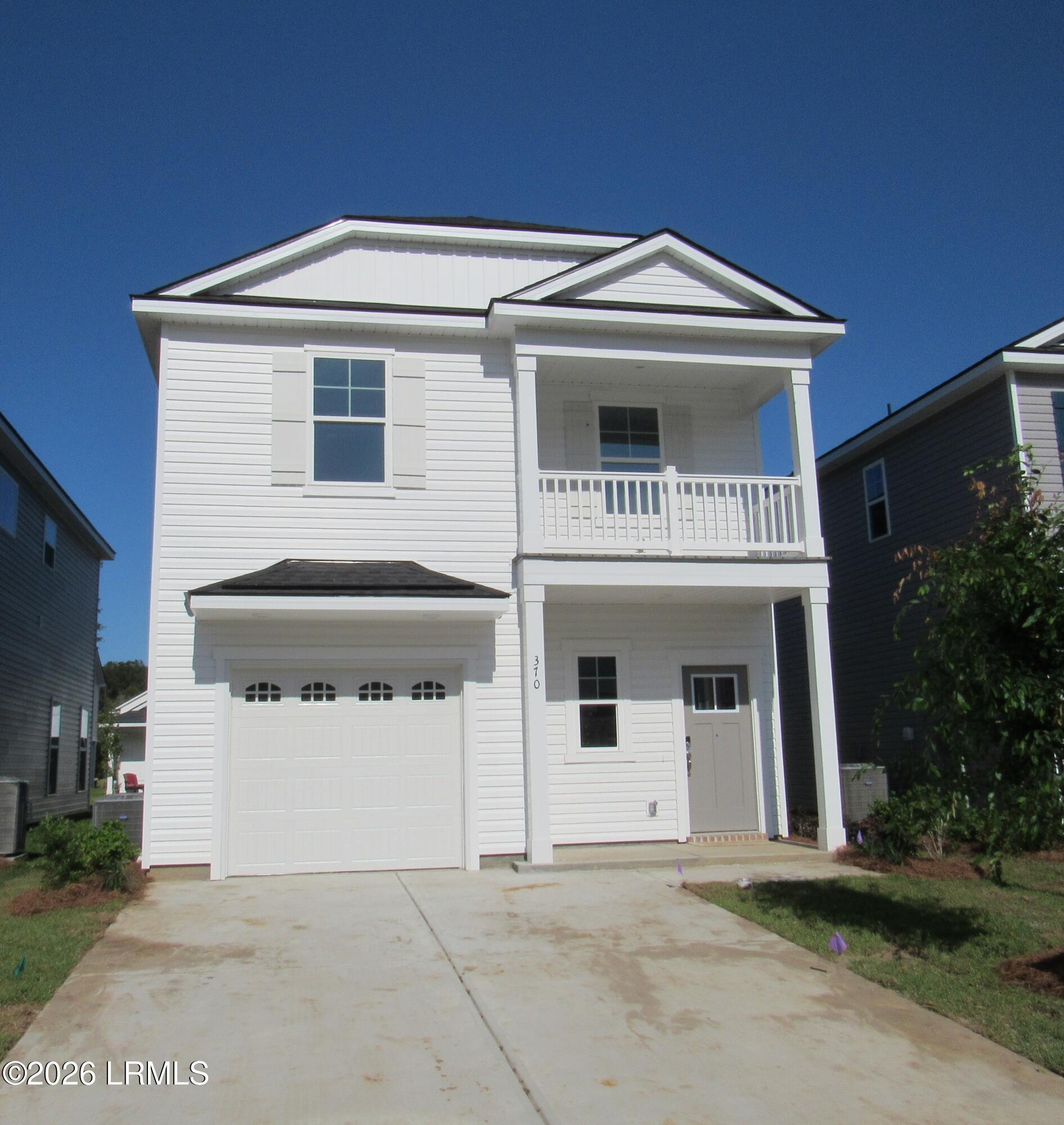 370 Conifer Street (370 Conifer Street)