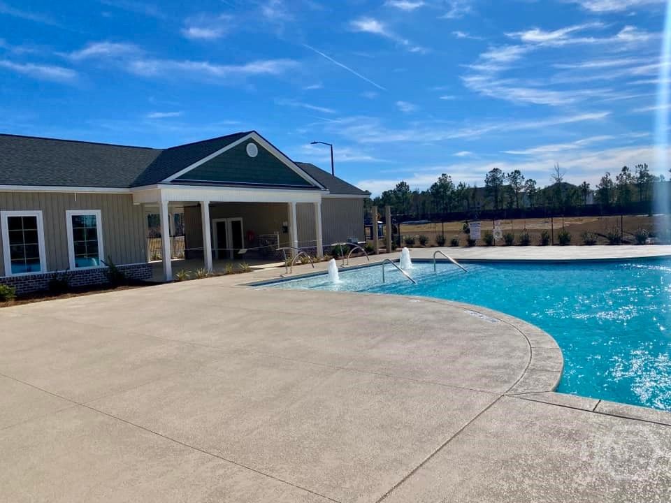 Community pool