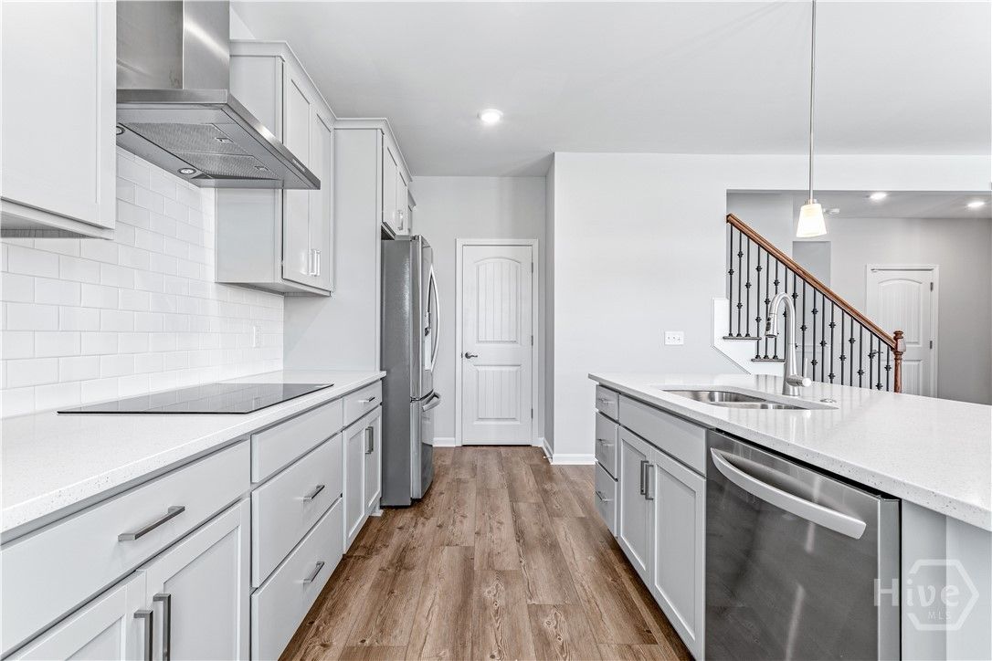 Roomy Kitchen