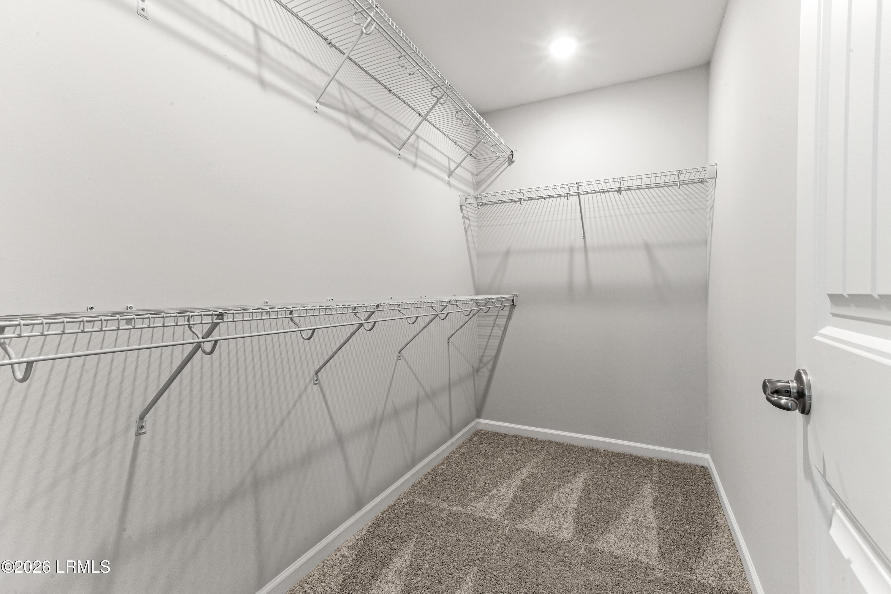 walk-in closet