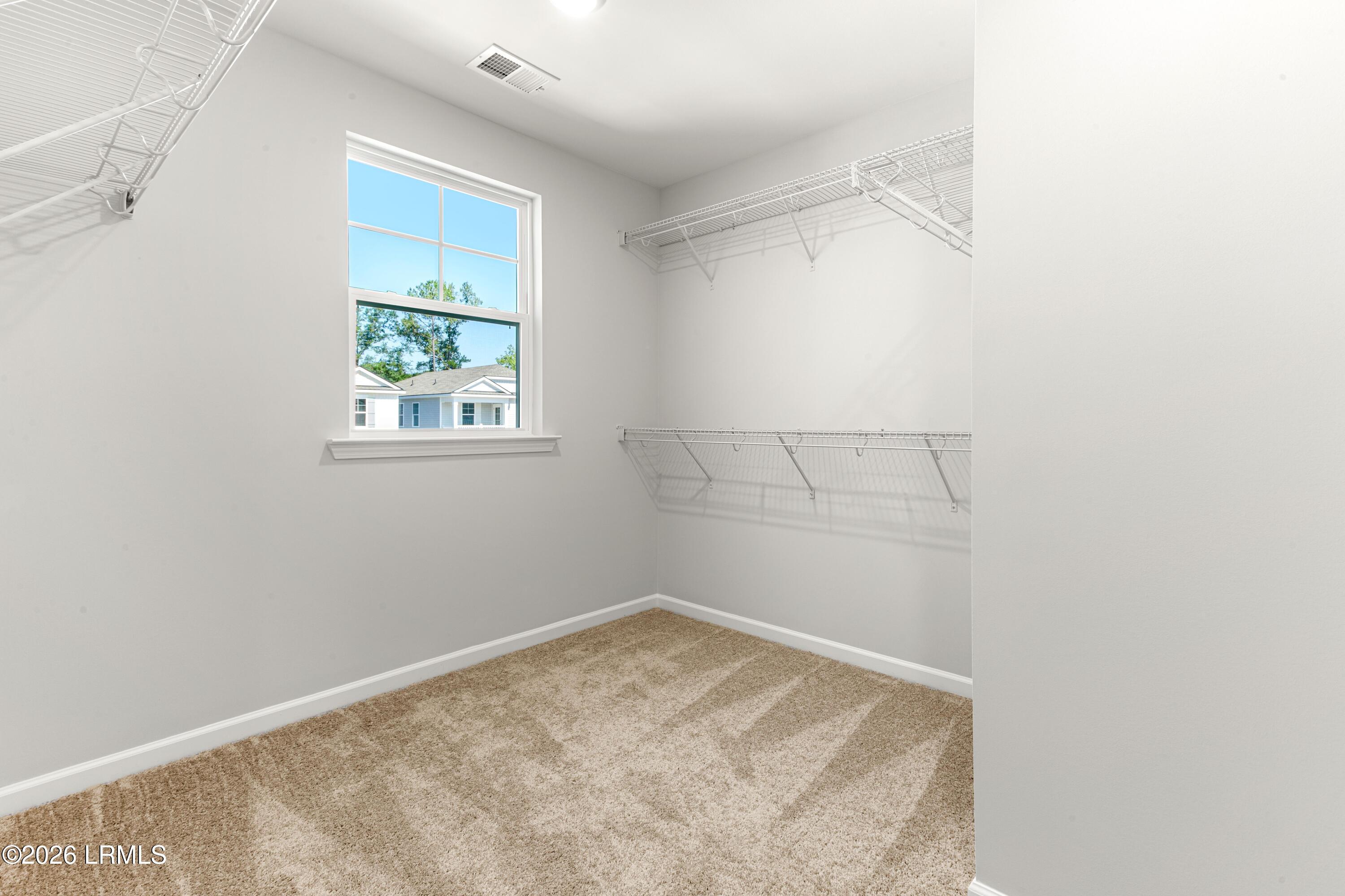 walk-in closet